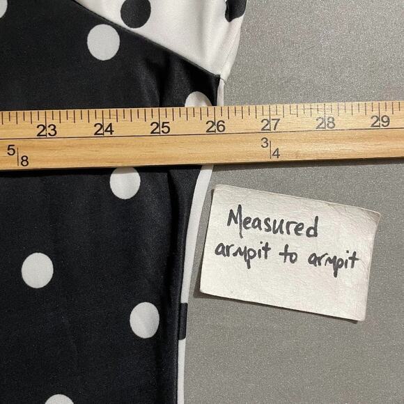 Lily by Firmiana Tunic Top Plus Size 4XL Black White Polka Dot Stretch Easy Care - Picture 9 of 11